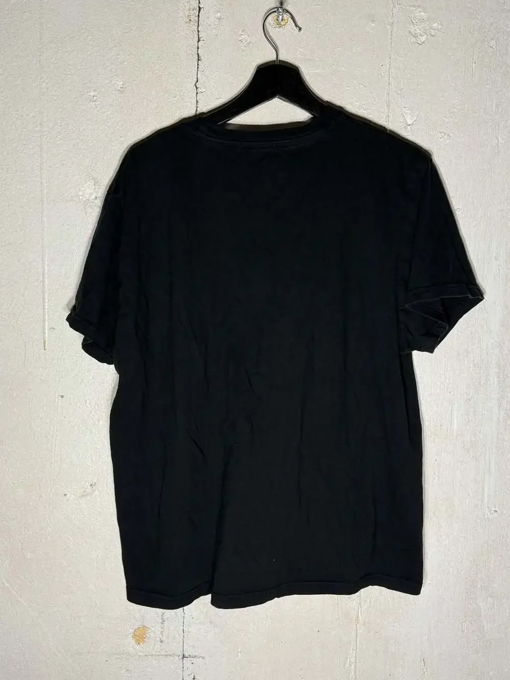 True Religion Men's Extra Large Black T-Shirt with Gold Hem Logo